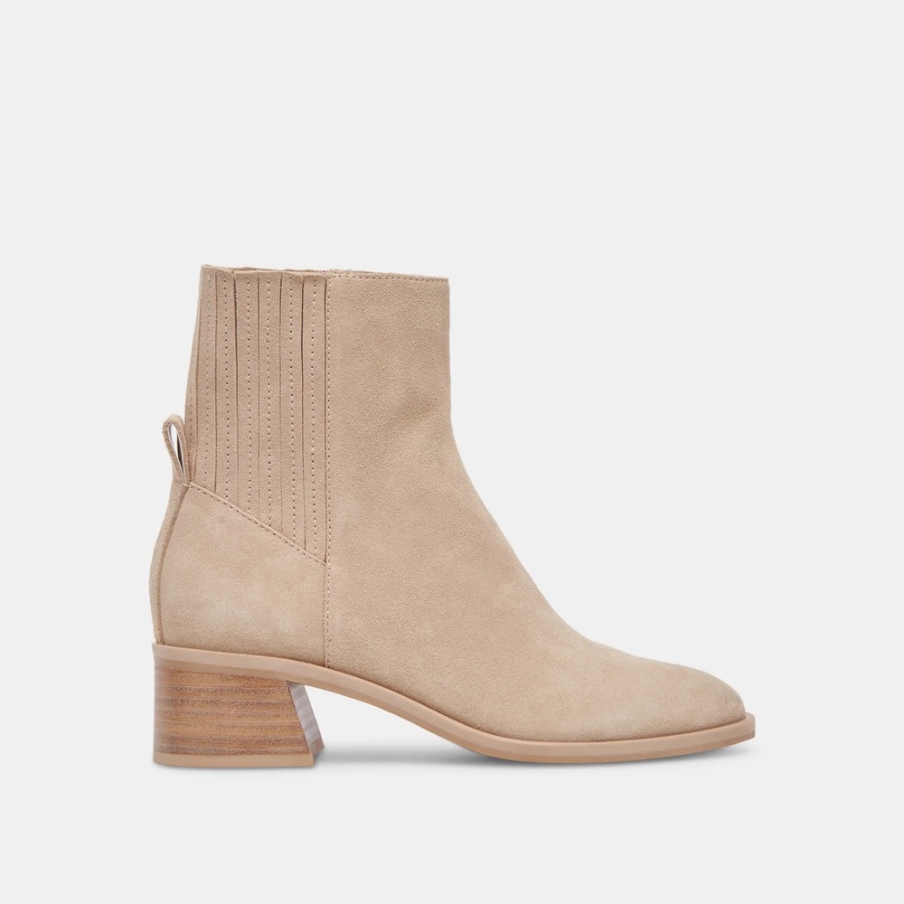NWT Dolce Vita Linny H2O Bootie